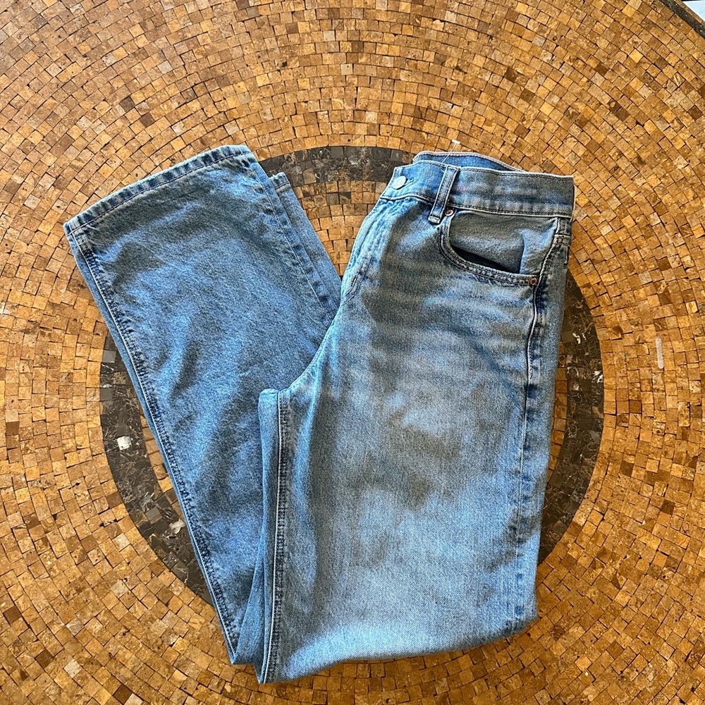 American Eagle Outfitters Strigid Classic Blue Jeans Size  4
